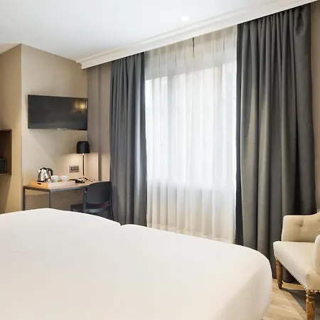 Acta Splendid Barcellona