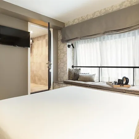 Acta Splendid Hotel