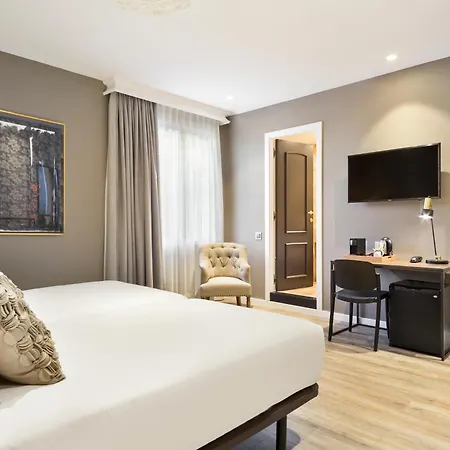 Hotel Acta Splendid 3*