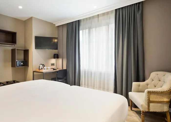 Acta Splendid Barcelona