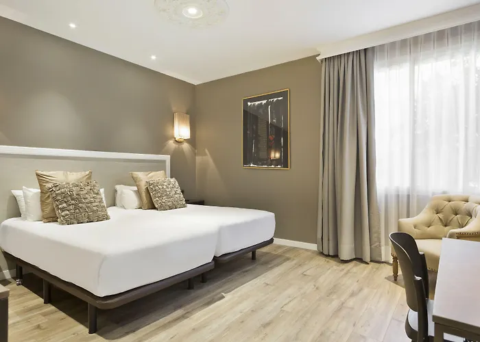 Acta Splendid Hotel 3*