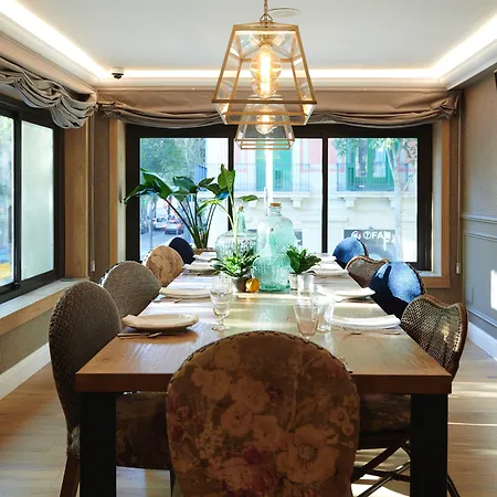 Acta Splendid מלון 3*