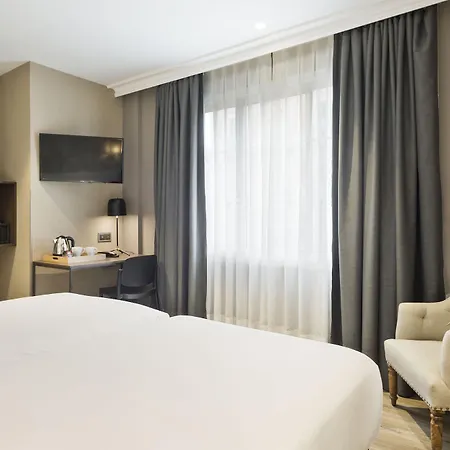 Acta Splendid Barcelona