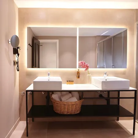 アクタ スプレンディド 3*