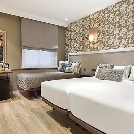 Acta Splendid 3*