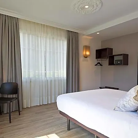 Acta Splendid Otel 3*