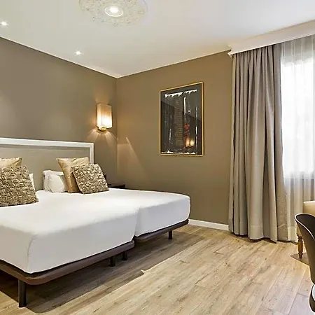 Otel Acta Splendid