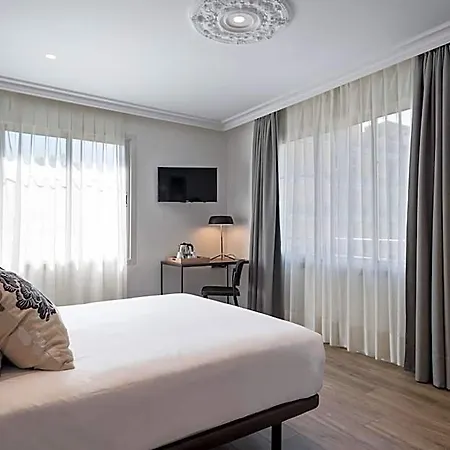 Acta Splendid 3* Barselona