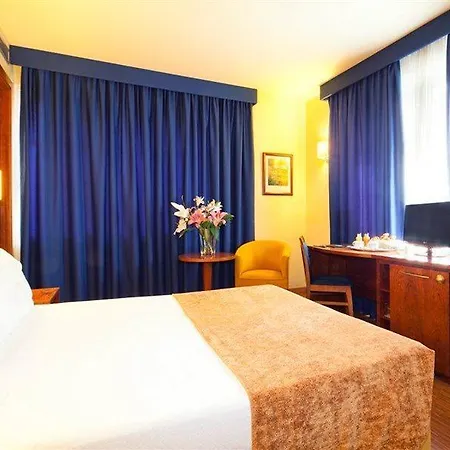 Acta Splendid Hotel
