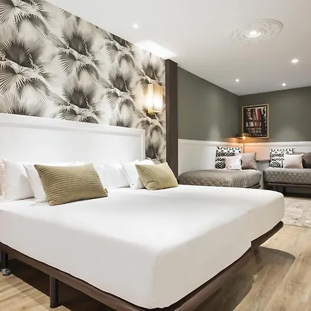 Acta Splendid Hotel 3*