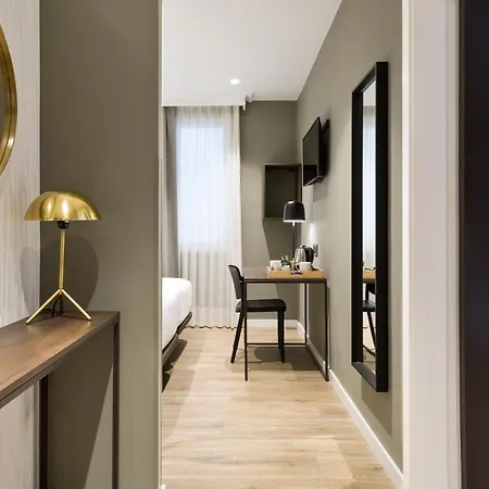 ホテル アクタ スプレンディド バルセロナ