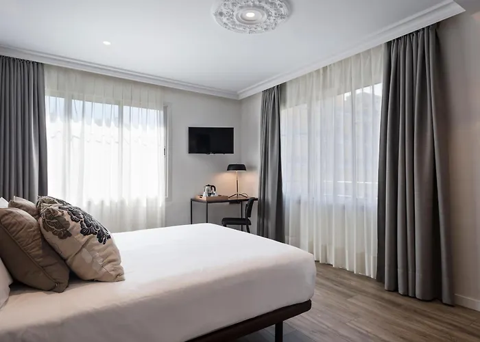 Hotel Acta Splendid 3*